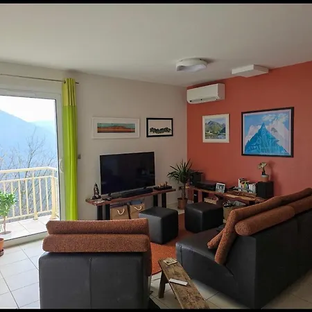Salvezines Villa *